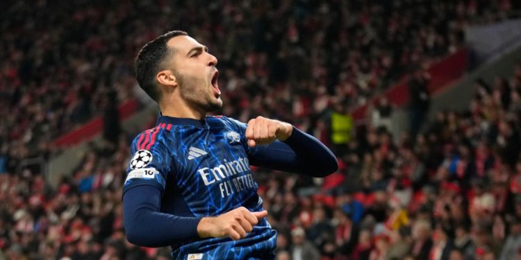 Topnici povećavaju vodstvo. Podvig Leedsa protiv Chelseaja