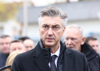 Tri čovjeka koja mogu srušiti Plenkovića, jednog pozna najbolje od svih: ‘Oni imaju svu moć’