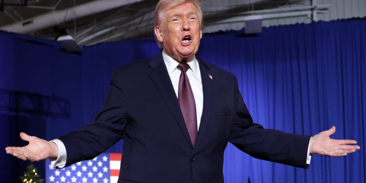 Trump kaže da bi si mogao platiti milijardu dolara odštete iz saveznih fondova — RT World News