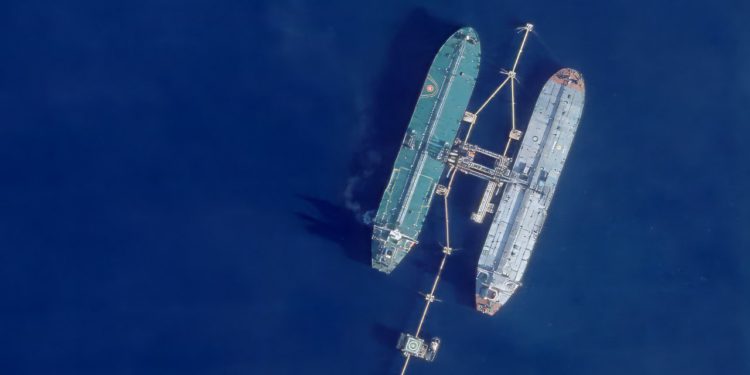 Trump naredi potpunu blokadu venezuelanskih naftnih tankera usred krize