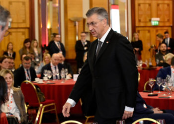 Tužni domoljub zabrinut zbog Plenkovića: ‘Hoće li Anušić onda biti premijer?