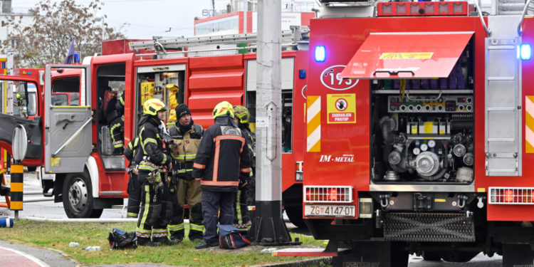 U Umagu započeo štrajk vatrogasaca: Objavili koliko zarade s prekovremenim radom i dežurstvima