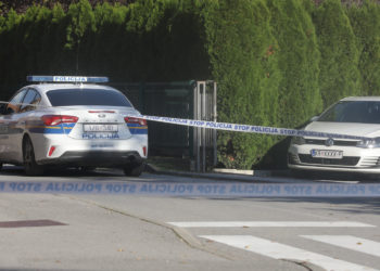 Ubijena žena i suprug više puta prijavljivani zbog nasilja, četvero djece odvedeno iz kuće