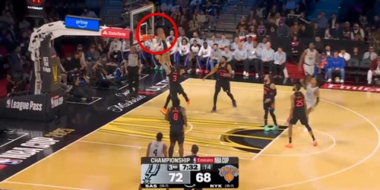 Uobičajena Wembanyama: igra leđima prema košu je zvjezdana