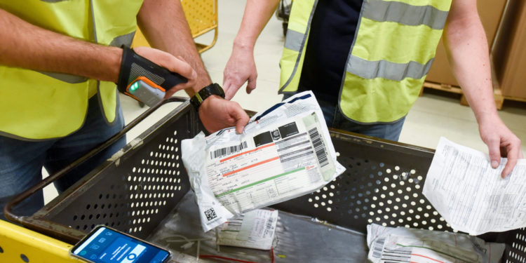 Uvodi se naplata za pakete sa Sheina i Temua: U Europu svaki dan uđe 12 milijuna malih paketa