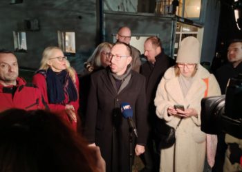 (Uživo) Tradicionalni obilazak Zagreba: Tomašević s dežurnim službama dočekuje Novu godinu