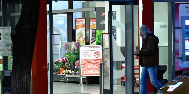 Velika promjena za kupce u više Spar trgovina u Zagrebu: Stigle drugačije cijene i blagajne