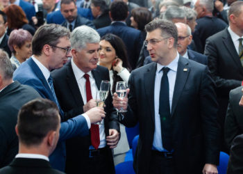 Vučić o Plenkoviću i Dodiku: ‘Blago njima’