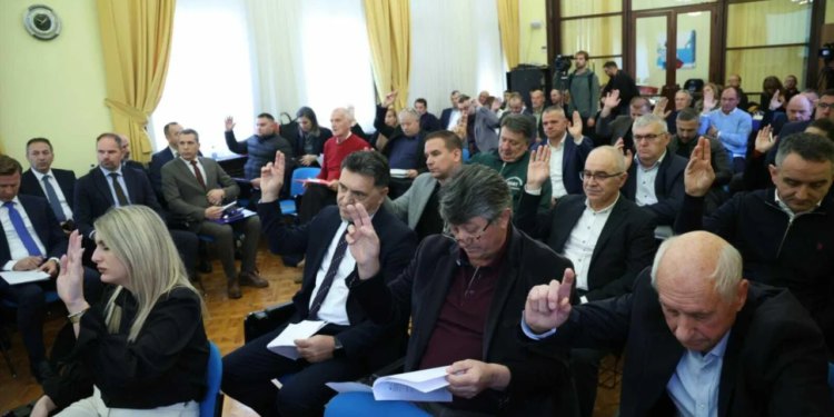 Zadarska županija usvojila proračun vrijedan 243 milijuna eura! Glasovanje jasno pokazalo tko je stao uz vladajuće, a tko je oporba