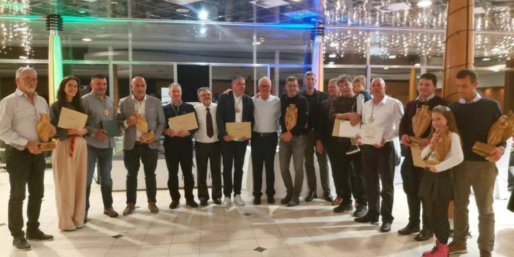 Zadarski maslinari osvojili 12 zlatnih odličja na međunarodnoj manifestaciji