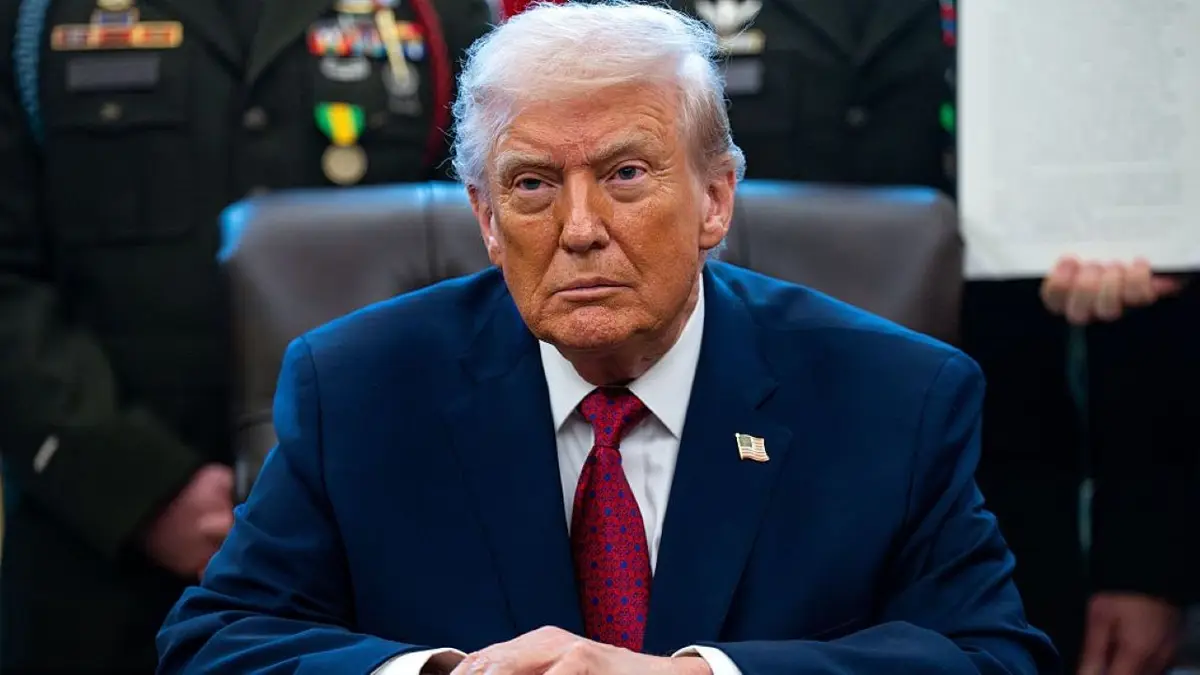 Donald Trump u ovalnom uredu