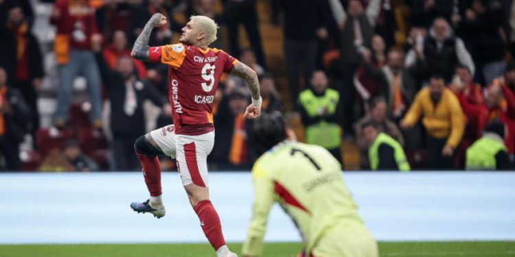 komentator poludi nakon gola Icardija