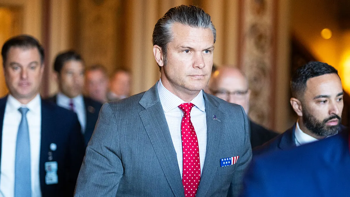 Ministar rata Pete Hegseth u američkom Senatu