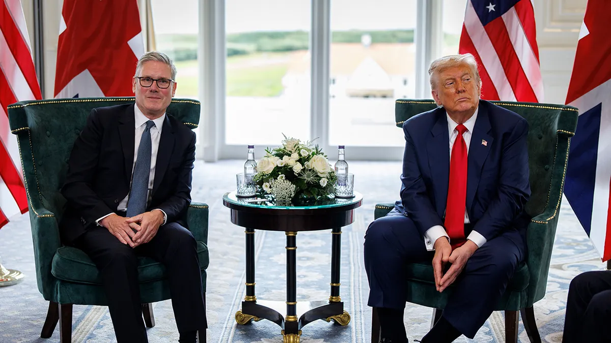 Trump i Starmer tijekom bilateralnog sastanka