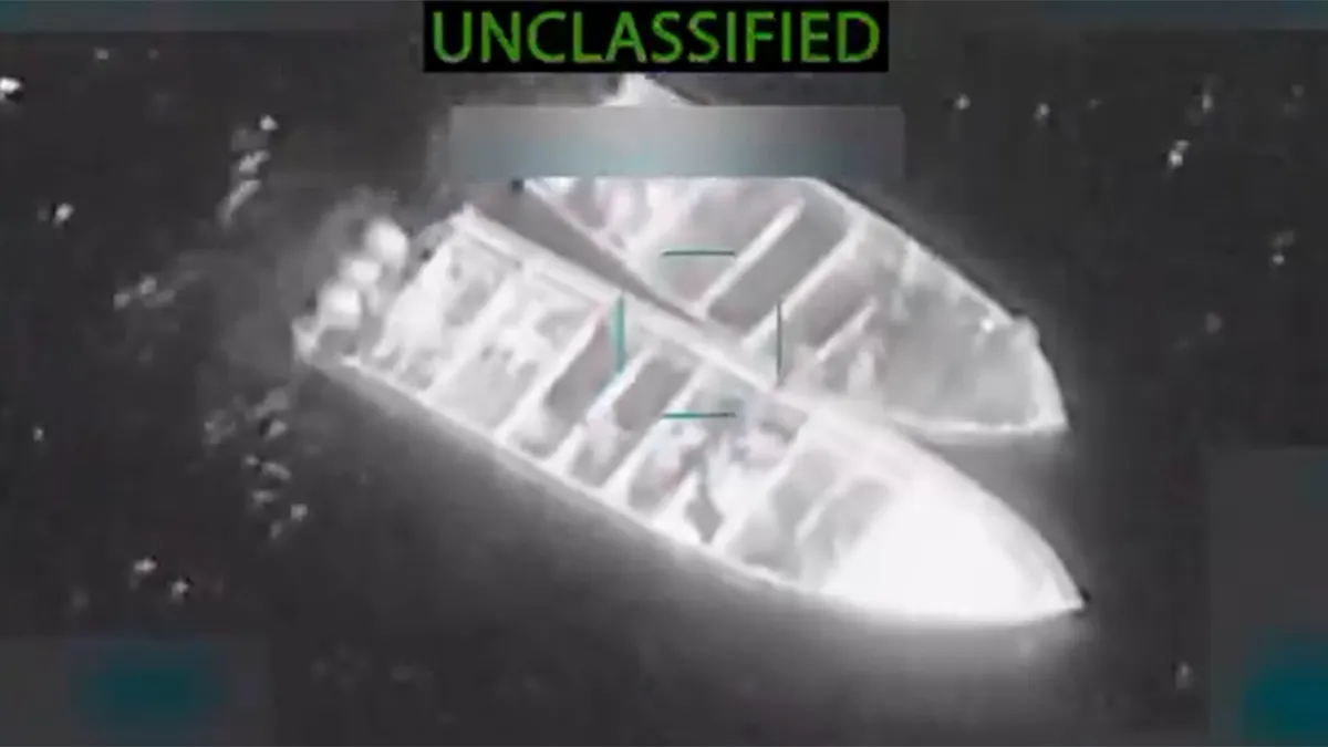 Čamac prikazan prije napada američke vojske