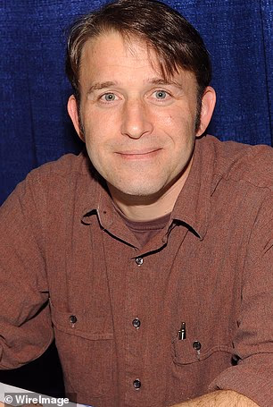 Zvijezda, snimljena 2013., u međuvremenu je odustala od ekrana kako bi postala akademkinja