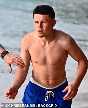 Tinejdžer, 16, bio je pozvan u klupsku momčad ranije ove sezone, s 15 godina, ali je pauzirao mjesecima nakon ozljede