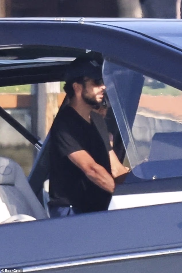 Bündchen i Valente započeli su vezu u lipnju 2023