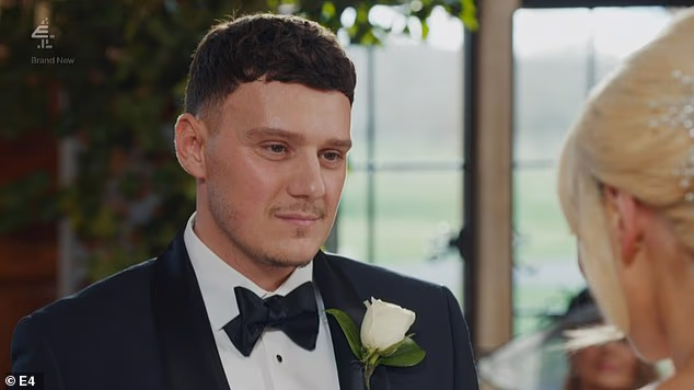 JJ se pojavio u seriji 2023. Married At First Sight UK, gdje je dospio na naslovnice jer je izlazio s transrodnom nevjestom Ellom Morgan unatoč tome što se oženio drugom natjecateljicom