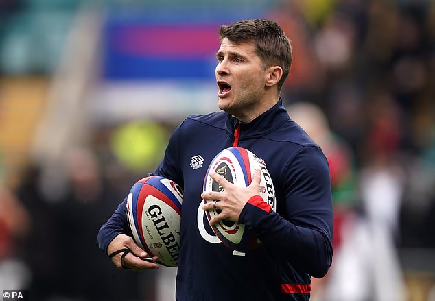 Wigglesworth je jedan od ključnih ljudi glavnog trenera Stevea Borthwicka i javlja se izborniku Engleske s utakmica koje gleda diljem zemlje