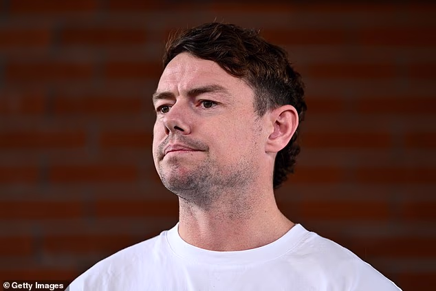 Lachie Neale iselio se iz obiteljske kuće u stan u Brisbaneu nakon raspada braka