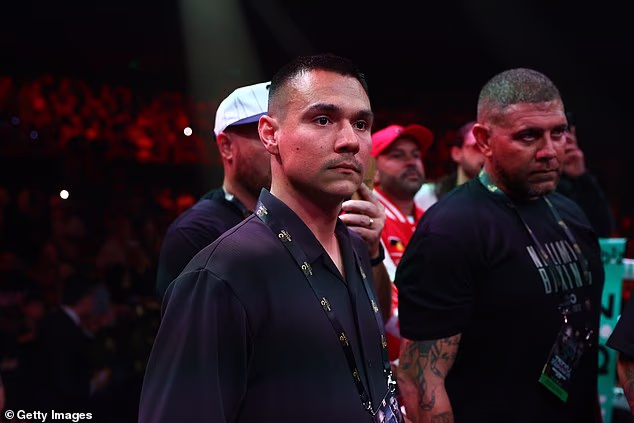 Tim Tszyu, Nikitin stariji brat, bio je ljut na tu odluku i suočio se sa Zerafom u ringu