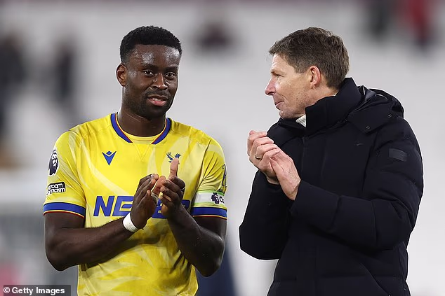 Upravo je skori odlazak kapetana kluba Marca Guehija u Manchester City potaknuo Glasnera da javno objavi svoju odluku na zapanjujućoj konferenciji za novinare