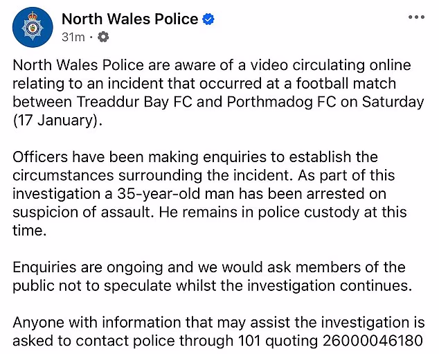 Policija Sjevernog Walesa zatražila je informacije i rekla da je Taylor i dalje u pritvoru