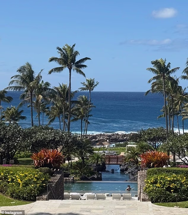 Odmaralište u kojem su odsjeli imalo je infinity bazen s pogledom na ocean