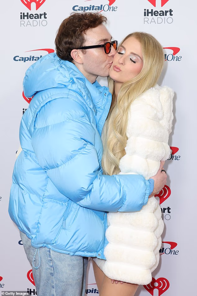 'Želim četvero djece i ne znam kako ću to učiniti, ali znam da je to ono što moje srce stvarno želi, pa ću to smisliti sa svojim timom vojnika i anđela oko sebe. Naći ćemo način...,' rekla je; viđen sa Sabarom 2024. u New Yorku