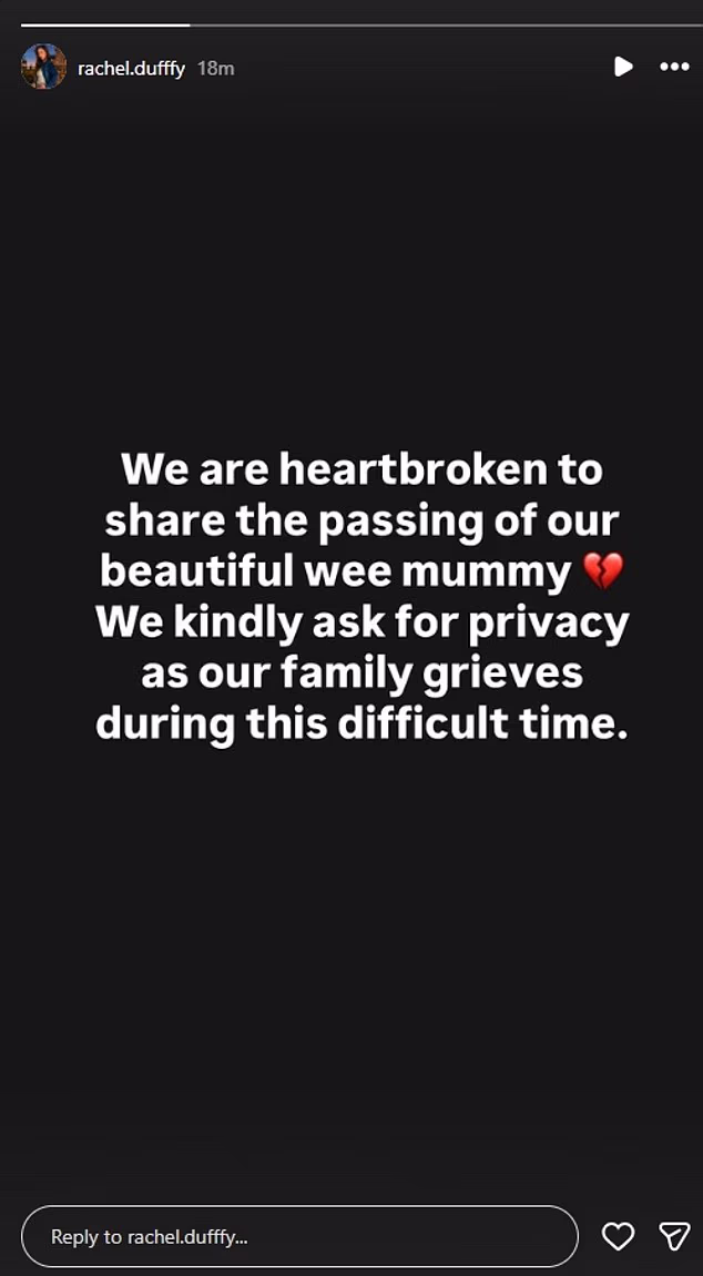 Majka troje djece iz Newryja u Sjevernoj Irskoj Rachel je u emisiji često govorila o svojoj majci Anne (70) kojoj je u četrdesetima dijagnosticirana Parkinsonova bolest