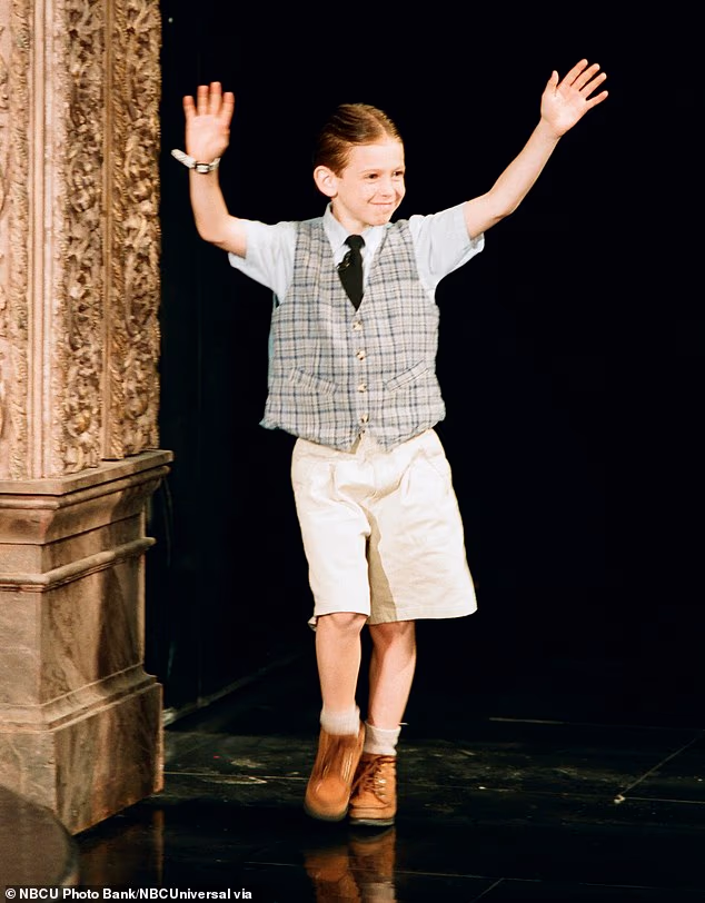 Brandon 'Bug' Hall pojavio se u The Tonight Showu s Jayem Lenoom 1994