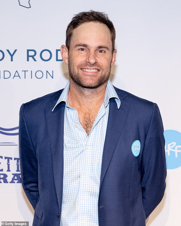 Đoković je dobio podršku za svoj strastven odgovor na pitanje starog rivala Andyja Roddicka (na slici)