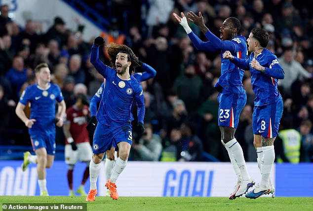 Marc Cucurella je ušao u igru ​​od strane Roseniora u poluvremenu i postigao je drugi pogodak za svoju momčad za izjednačenje