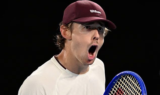 Alex de Minaur najavio je nadolazeće vjenčanje nakon velike pobjede na Australian Openu – dok je ozarena Katie Boulter to promatrala s tribine
