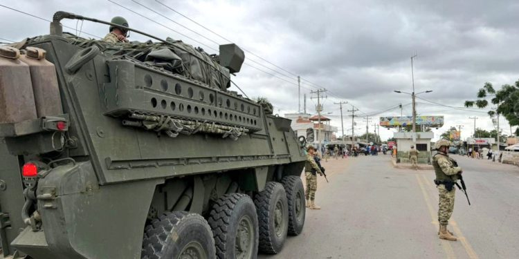 Američka vojska okružila Venezuelu: Susjedna država šalje vojsku na granicu