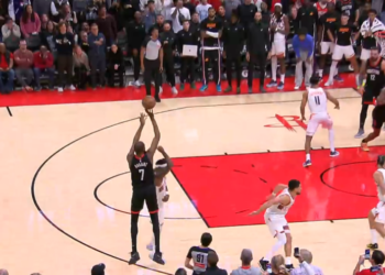 Beskrajni Durant! On izvodi odlučujući udarac i postiže pobjedničku trojku