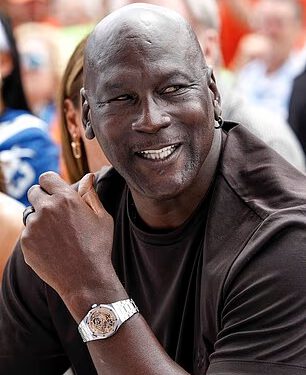 Charles Barkley osudio je NBC zbog kontroverze u intervjuu s bivšim prijateljem Michaelom Jordanom