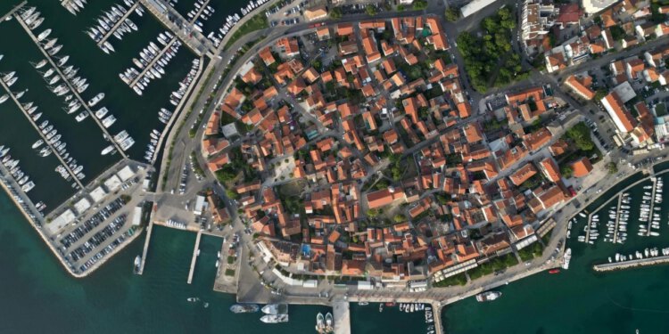 Dan Grada Biograda obilježit će se svečanošću i otvorenjem vrtića Ivane Brlić-Mažuranić, stiže i ministar Šipić