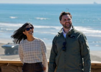 Druga dama Usha Vance objavljuje da je trudna s četvrtim djetetom za nju i JD-ja