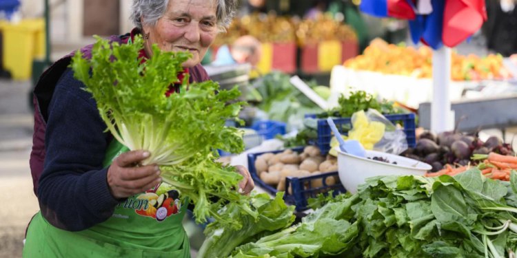Dubrovački – Cijene rastu, kazne stižu! Med, maslinovo ulje, povrće… Ono što se događa šokirat će mnoge
