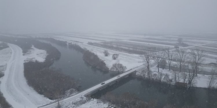 FOTO I VIDEO Prizori kod Sinja su nestvarni. Pogledajte ovo