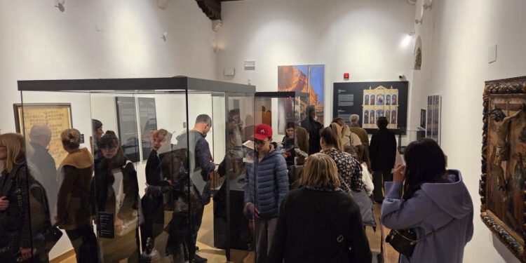 FOTO Jedinstvena kulturna večer u Muzej grada Splita privukla preko 8000 posjetitelja