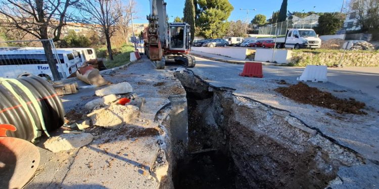 FOTOGALERIJA Mnogi Splićani i dalje se čude. Ako niste znali, radovi u ovoj ulici traju već nekoliko dana – a evo što morate znati