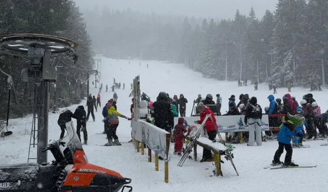 FOTO/VIDEO Idealni uvjeti na Blidinju, velik broj posjetitelja odlučio provesti vikend na planini