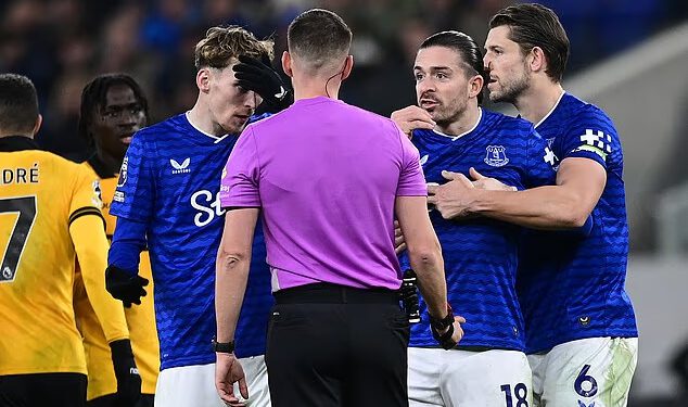 Forma Jacka Grealisha je pala, a ‘glupi’ crveni karton razbjesnio je Davida Moyesa – je li čovjek vrijedan 100 milijuna funti na raskrižju karijere jer se vraća u susret Aston Villi?