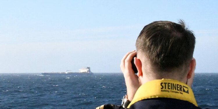 Francuska mornarica presrela ruski tanker za koji se sumnja da djeluje u floti u sjeni