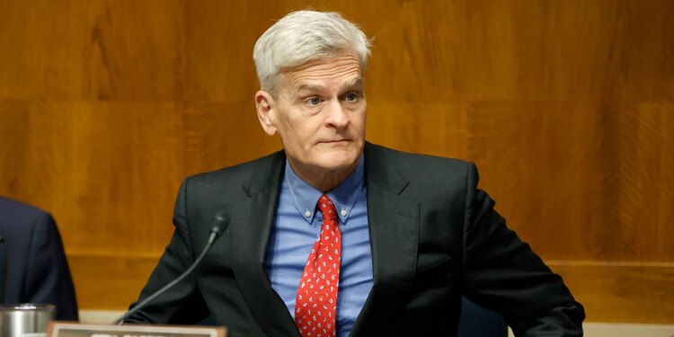 GOP senator Cassidy poziva na istragu nakon što je agent granične patrole ubio čovjeka iz Minneapolisa