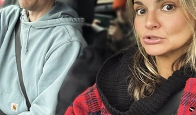 Gemma Gregory, djevojka bivšeg supruga Fearne Cottona, Jesseja Wooda, slavi njihovu ‘godinu ljubavi’ njegovom golom fotografijom u kadi – samo nekoliko tjedana prije nego što su otkriveni njegovi financijski problemi