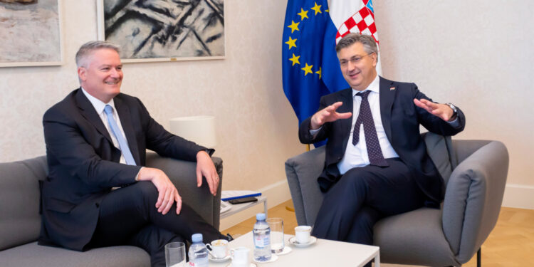 Glavni tajnik OECD-a stigao u Hrvatsku: Predstavit će na Vladi važan dokument